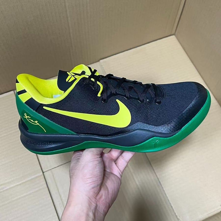 View 4 - Black / Green