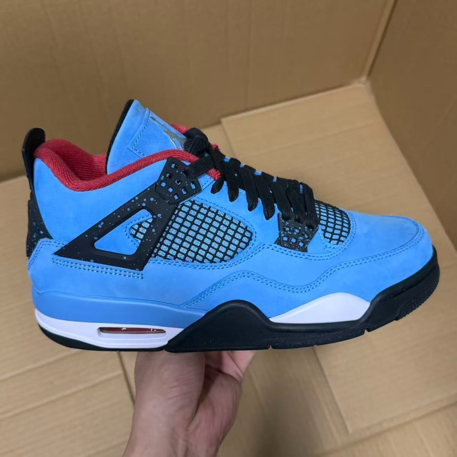View 8 - Blue