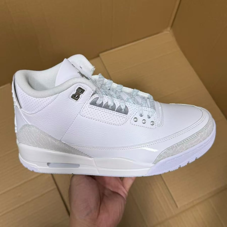 View 6 - White