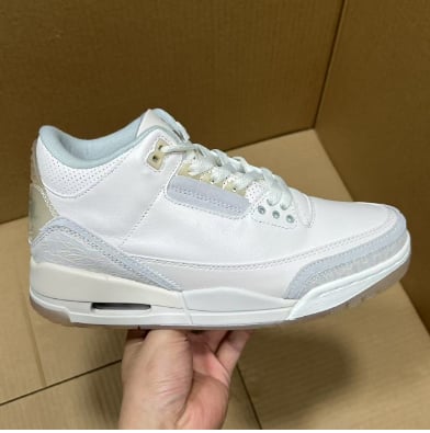 View 6 - White / Grey