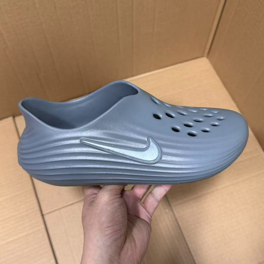 Slides & Sandals Batch Nike Clogs Series