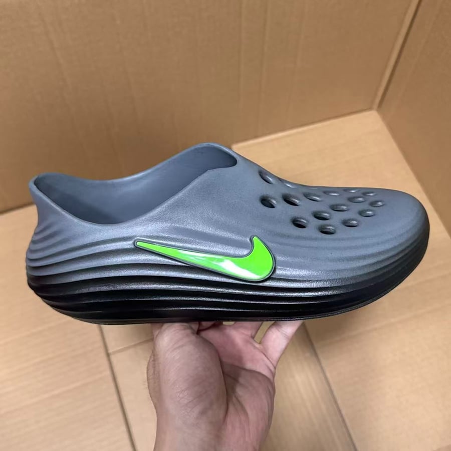 Slides & Sandals Batch Nike Clogs Series