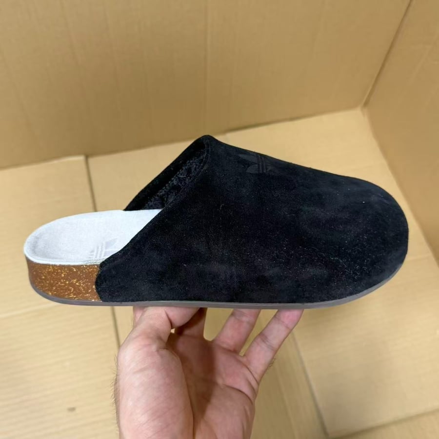 View 2 - Black