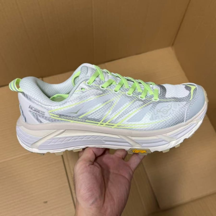 View 3 - Grey / Green