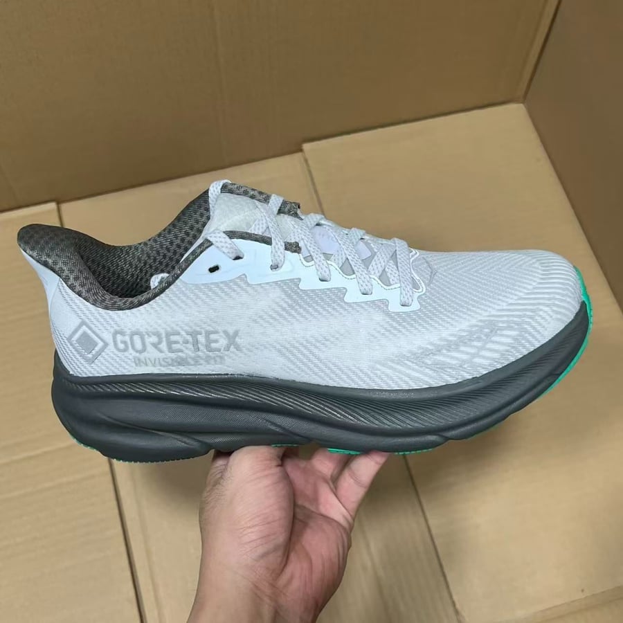 View 3 - White / Grey