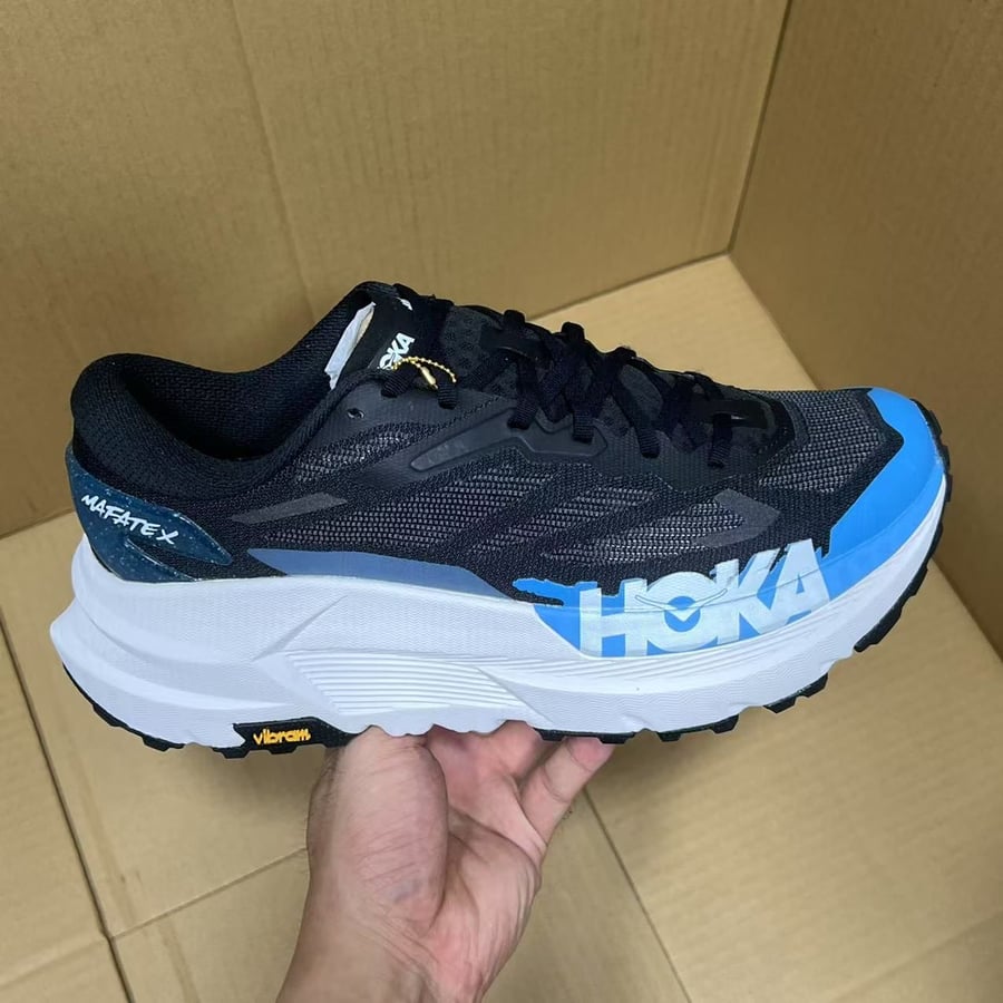 View 4 - Black / Blue