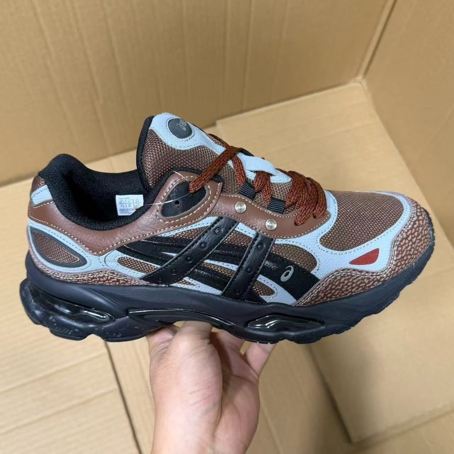 View 5 - Grey / Brown
