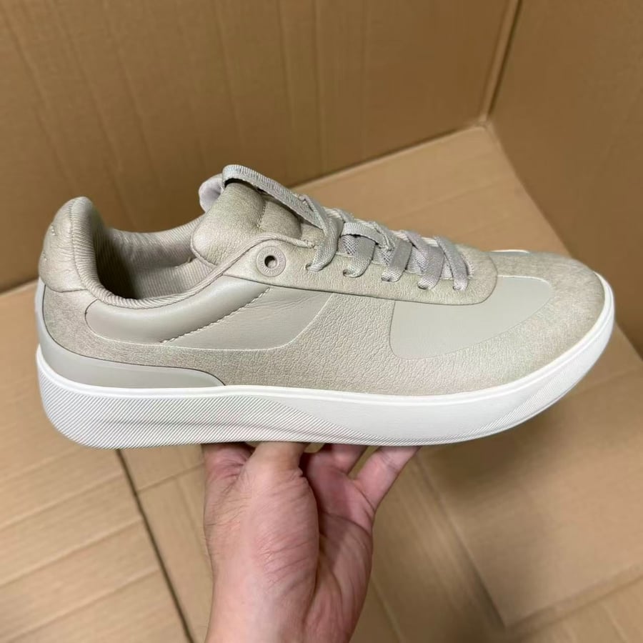 View 2 - Beige