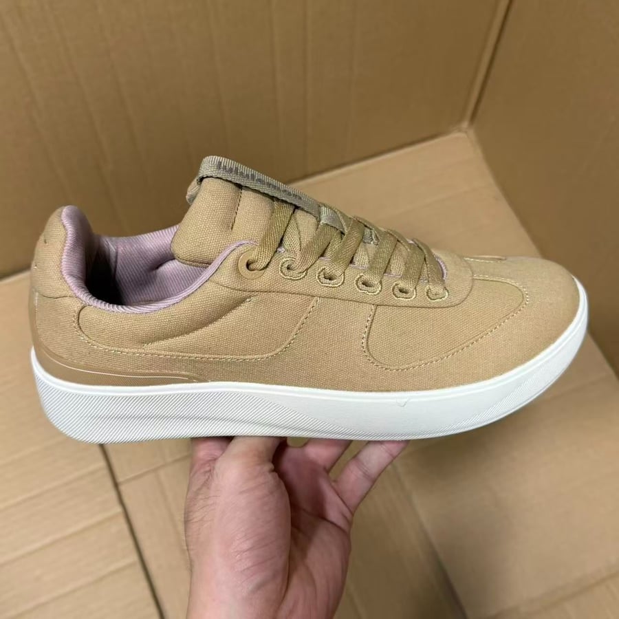 View 3 - Beige