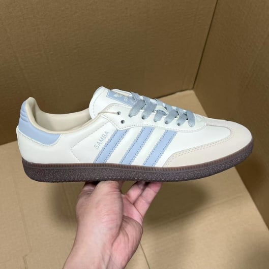 View 3 - Beige