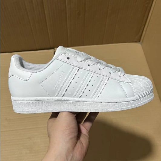 View 4 - White