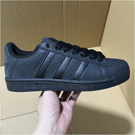 View 7 - Black