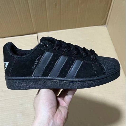 View 2 - Black / Grey