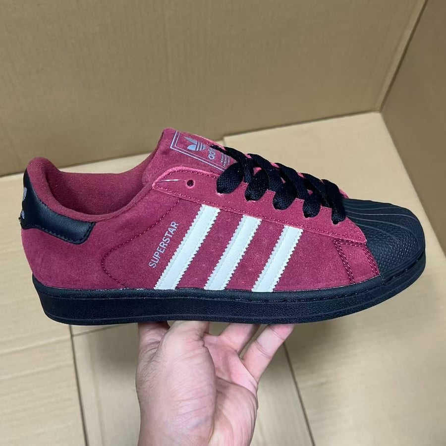 View 7 - Black / Red