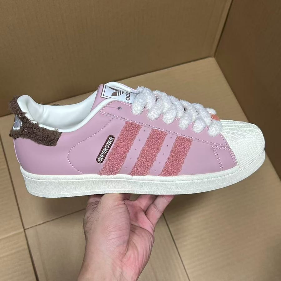 View 4 - Pink