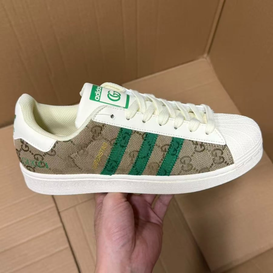 View 3 - Green