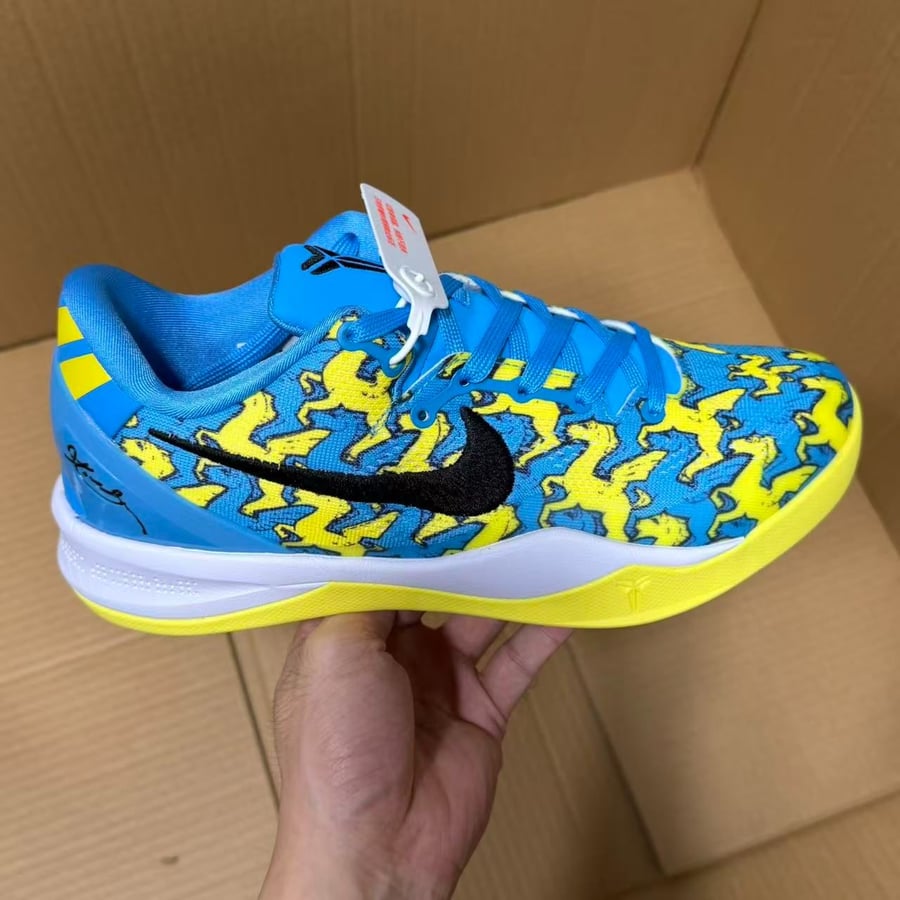 View 6 - Blue / Yellow
