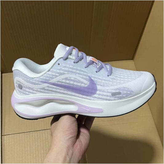 View 7 - White / Purple