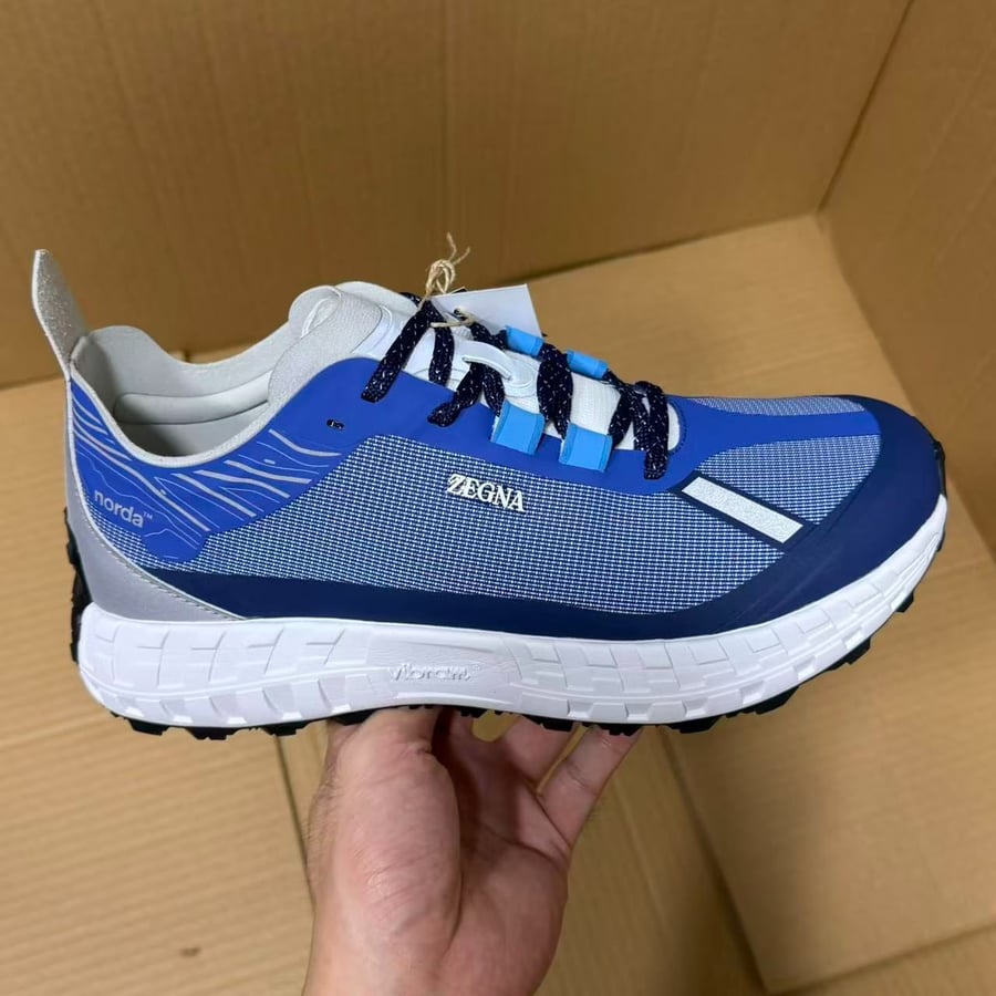 View 5 - Blue