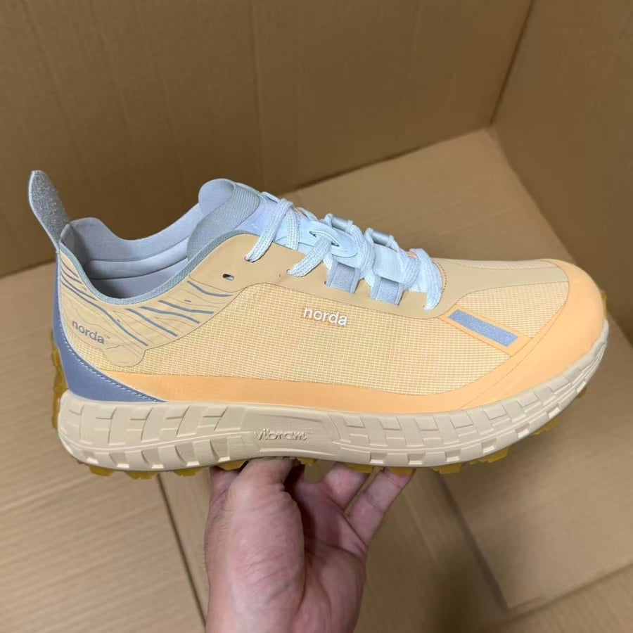 View 3 - Orange