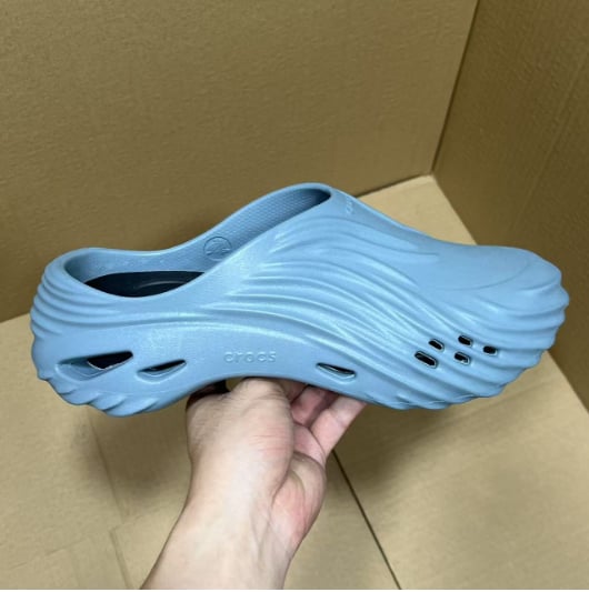 View 3 - Black / Blue