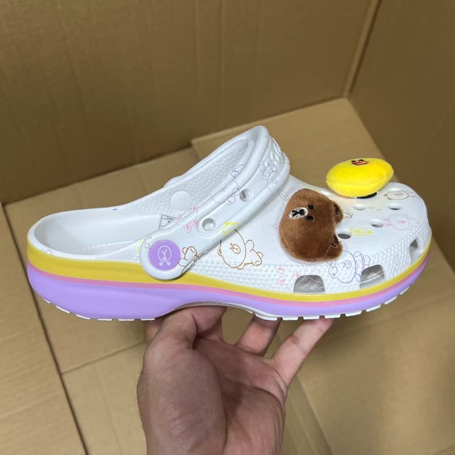 View 3 - White / Purple