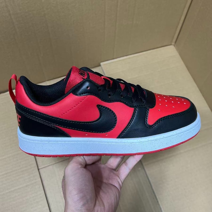 View 3 - Black / Red