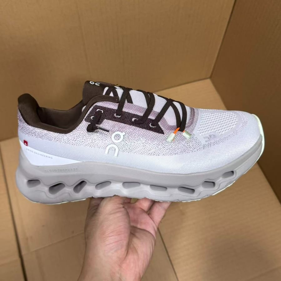 View 6 - Grey / Brown