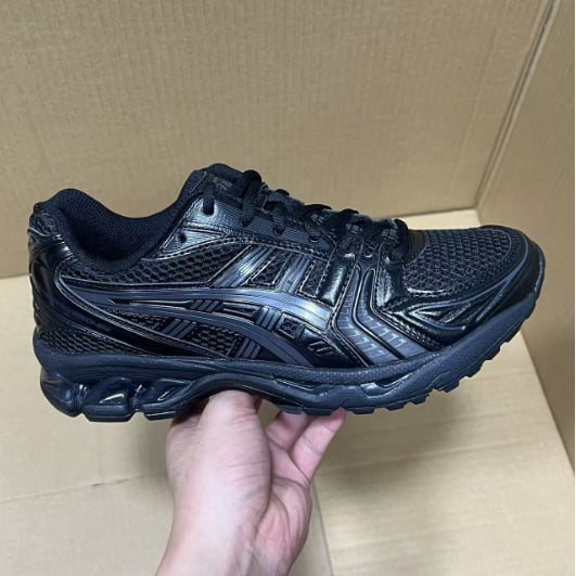 Designer Sneakers Batch Style & Price Collection