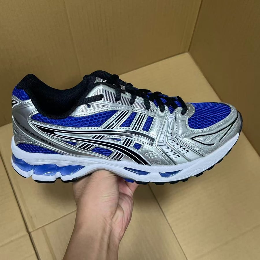 View 7 - Grey / Blue