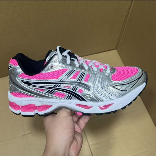 View 5 - Grey / Pink