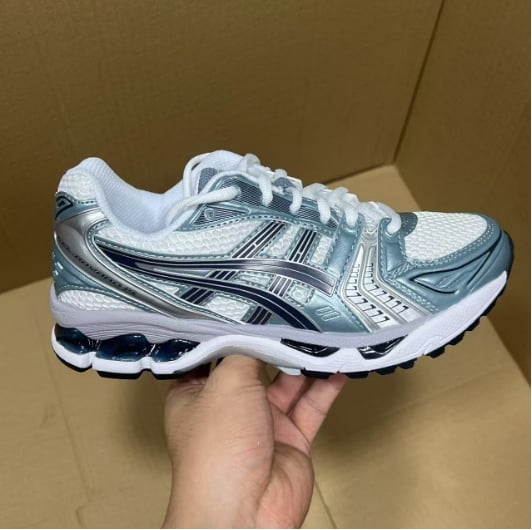Designer Sneakers Batch Style & Price Collection