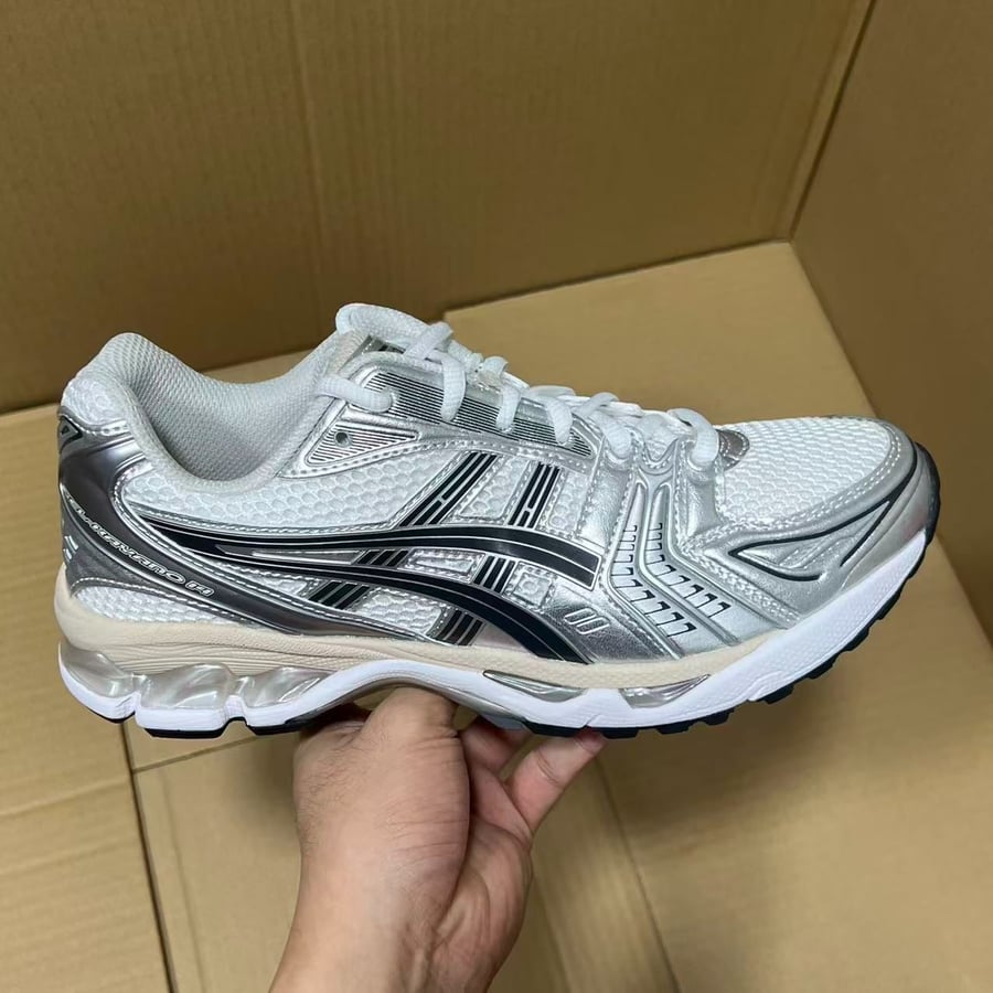 View 6 - Grey