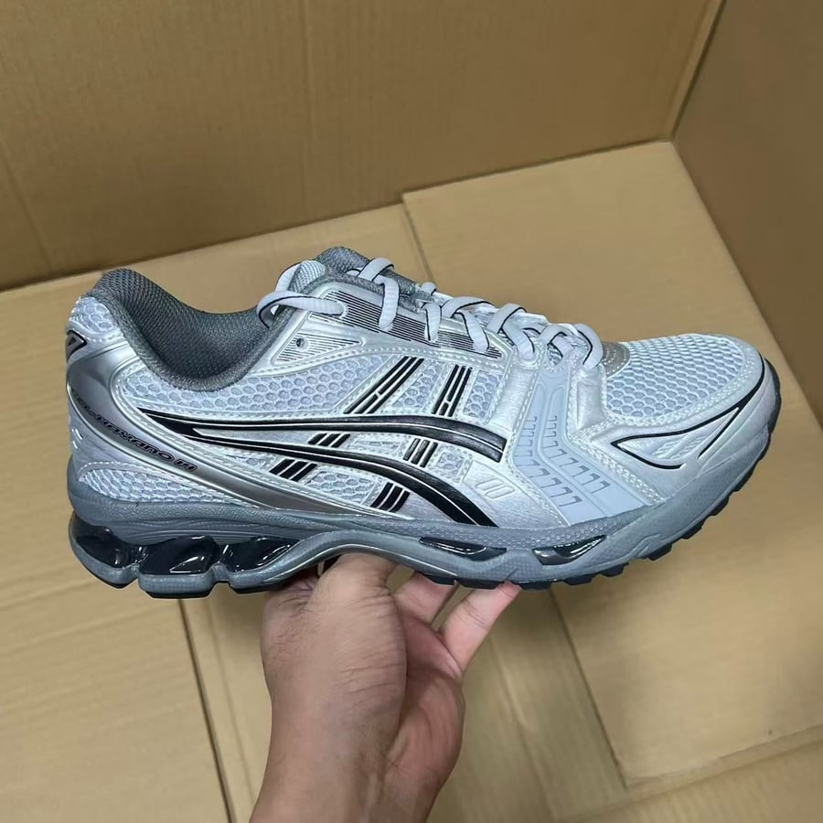 Designer Sneakers Batch Style & Price Collection