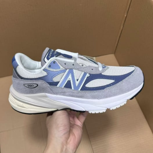 View 3 - Grey / Blue