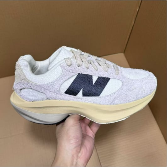 Designer Sneakers Batch Style & Price Collection