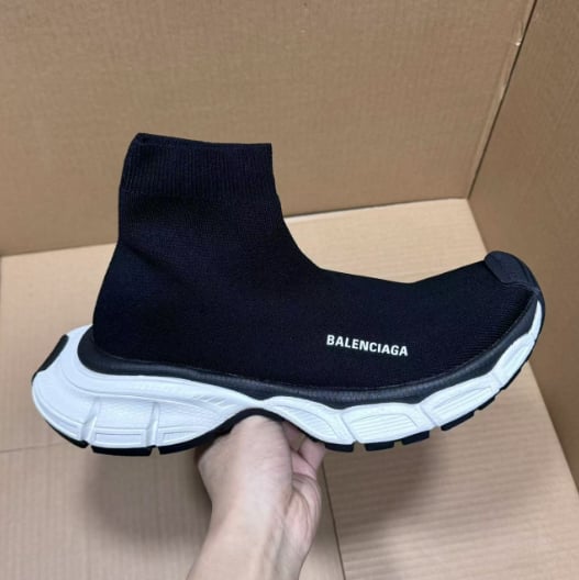 Designer Sneakers Batch Style & Price Collection