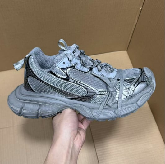 View 6 - Grey