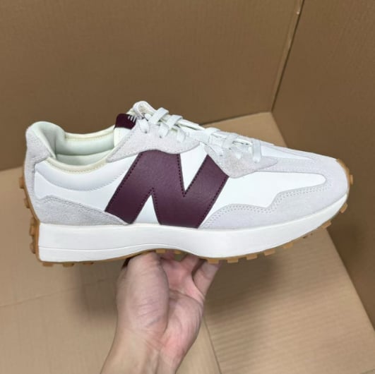 View 5 - White / Red