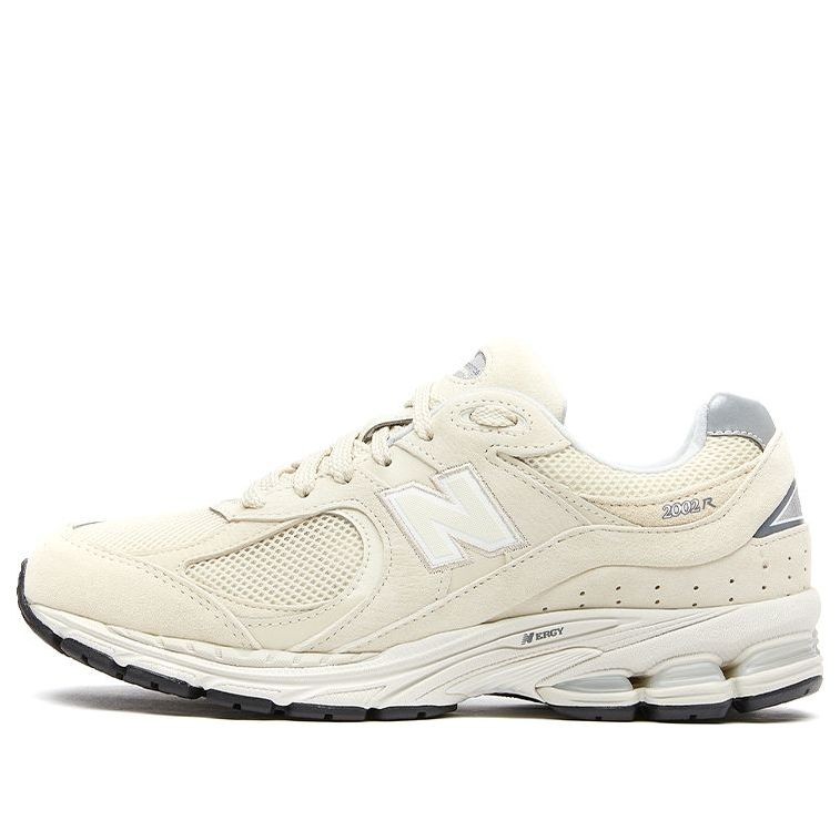 New Balance 2002R - White / Beige