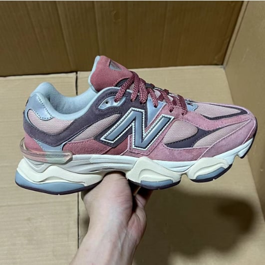 View 3 - Pink