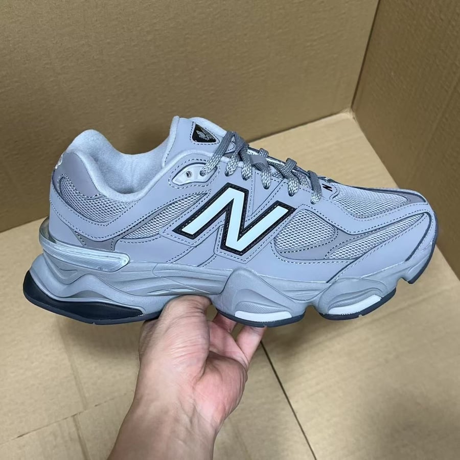 View 5 - Grey