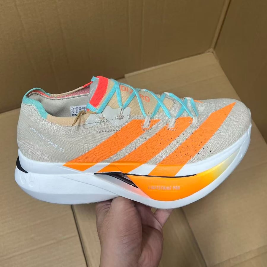 View 3 - Beige / Orange