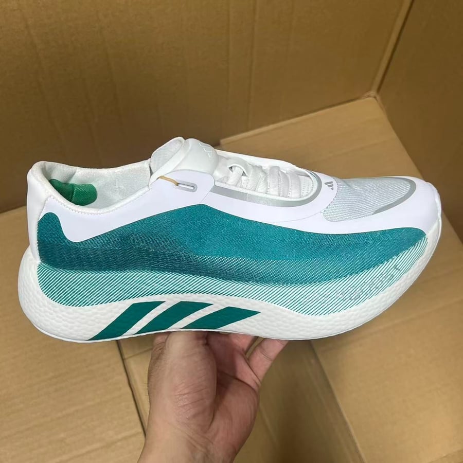 View 7 - White / Green