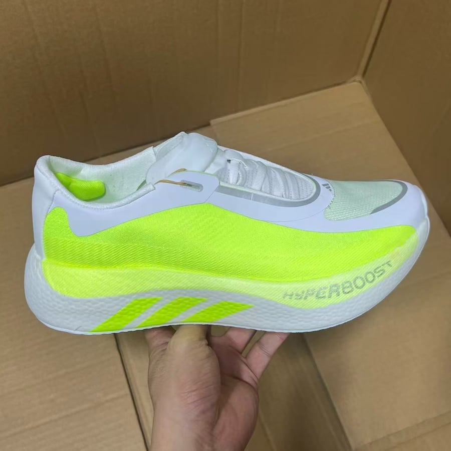 View 4 - White / Yellow