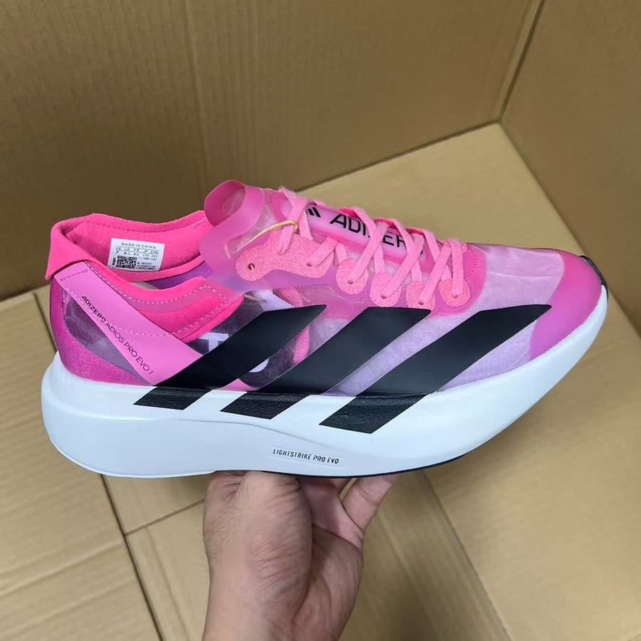 View 4 - Black / Pink