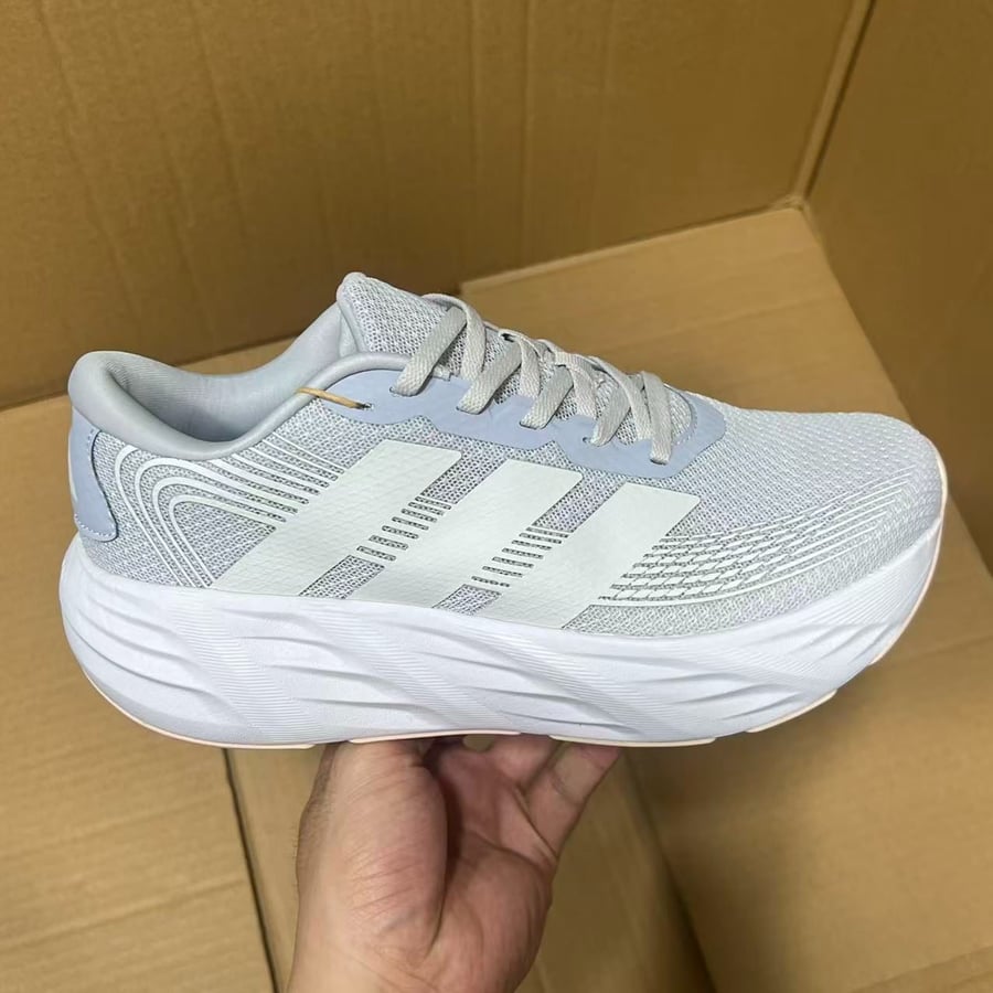 View 6 - White / Grey