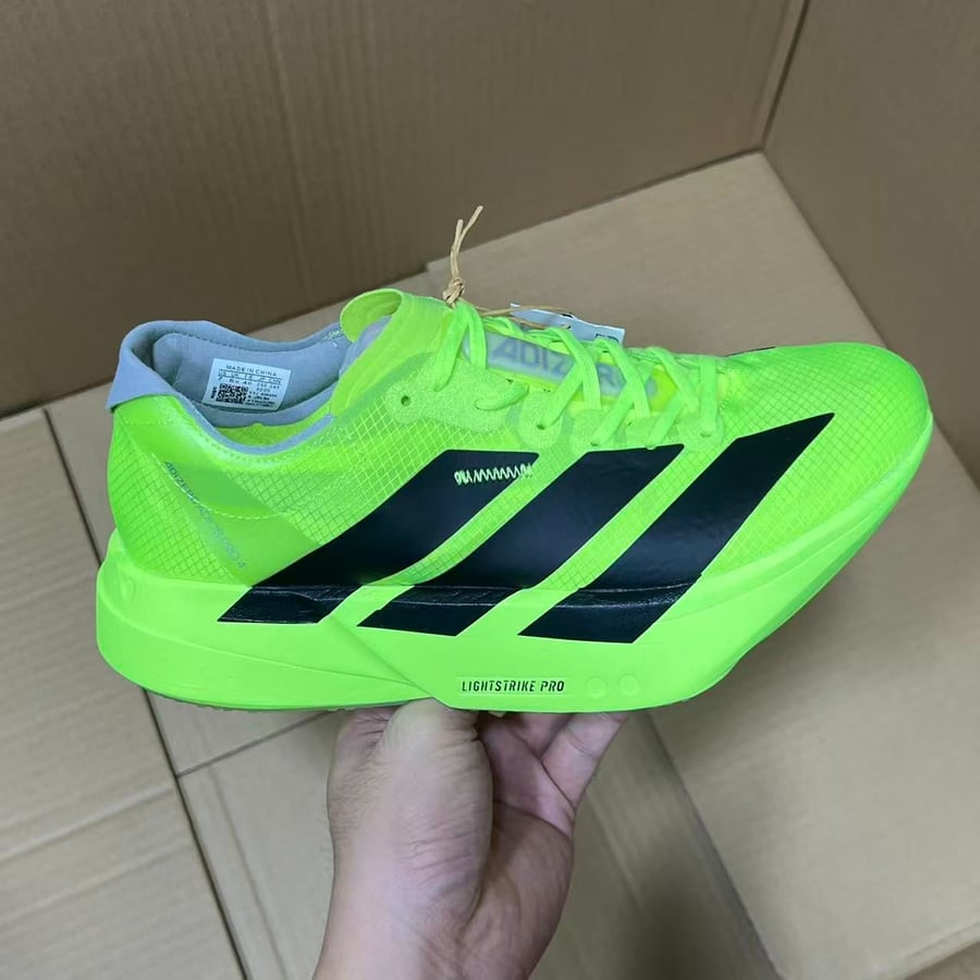 View 2 - Black / Yellow