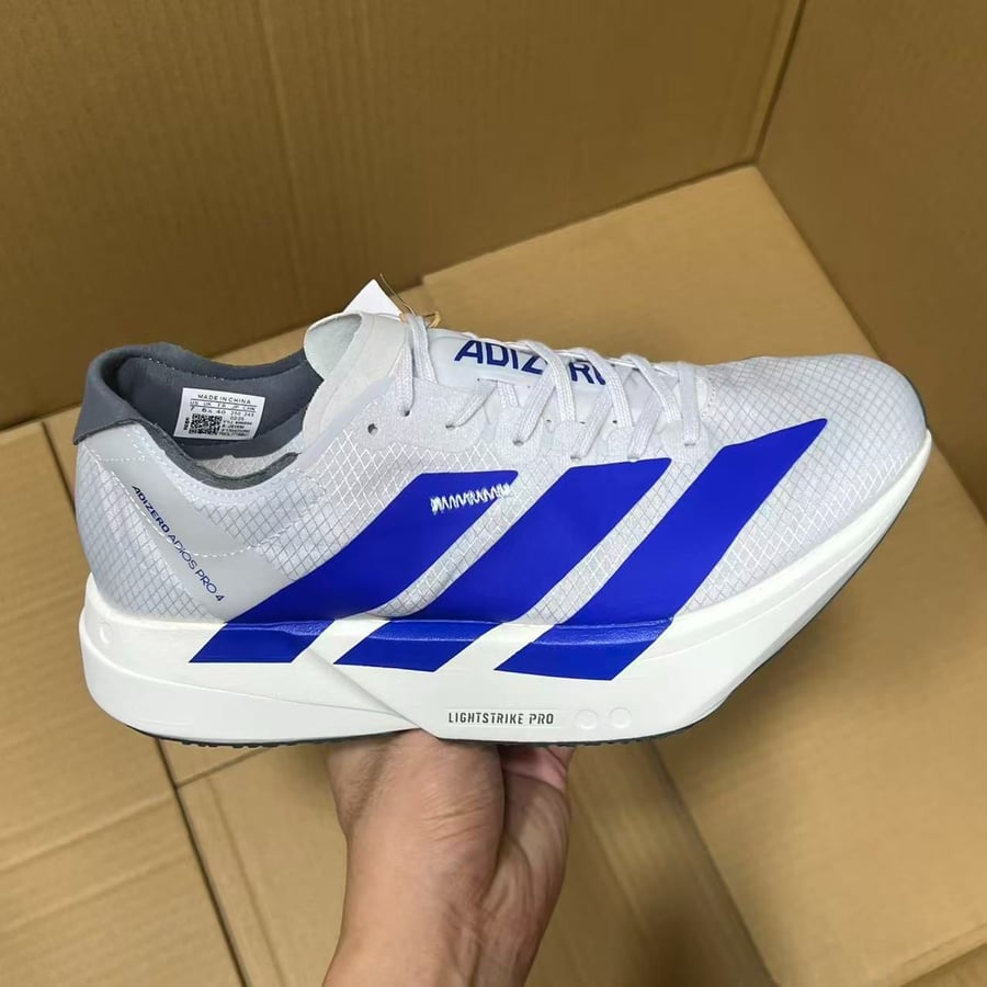 View 3 - White / Blue