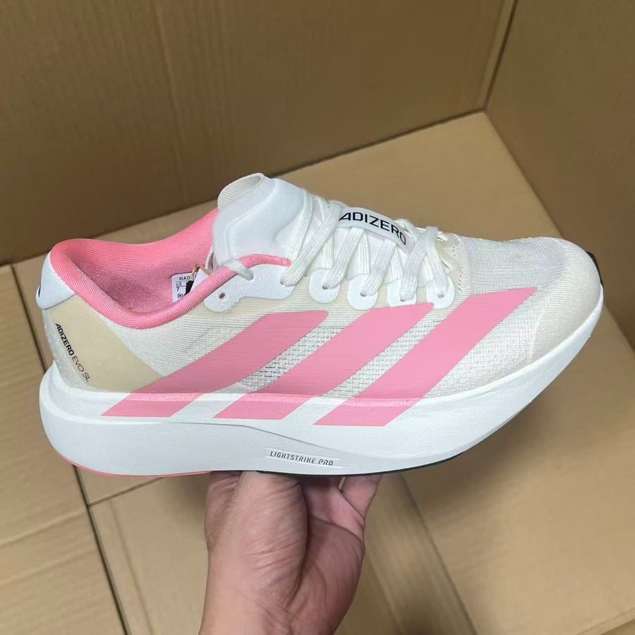 View 2 - White / Pink